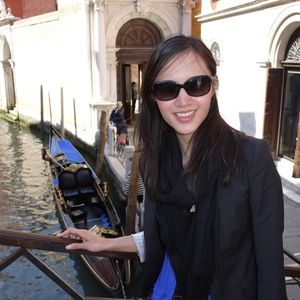 Meet your Posher, Emily